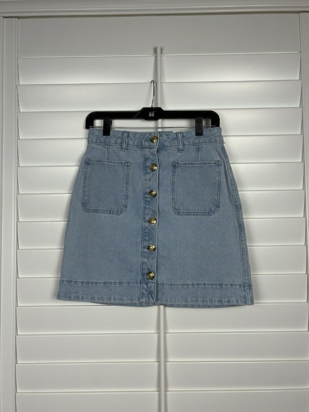 Free Assembly Women’s 0 Light Blue Button Front Denim Mini Skirt NWT